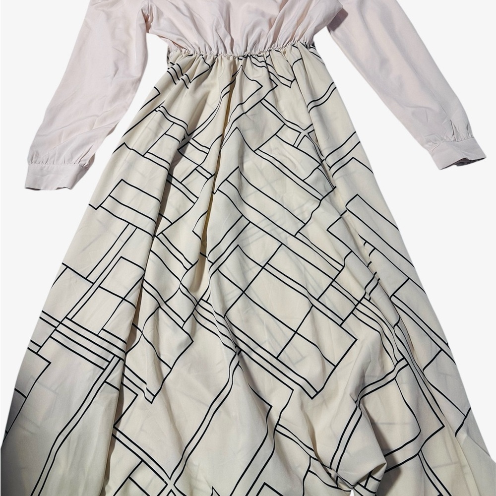 Geometric Patterned Maxi Dress